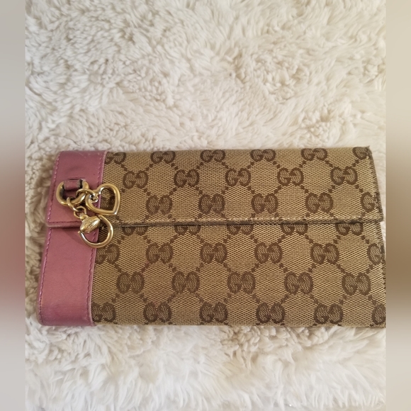 Gucci Canvas Guccisima Metallic Pink Wallet - Picture 16 of 16